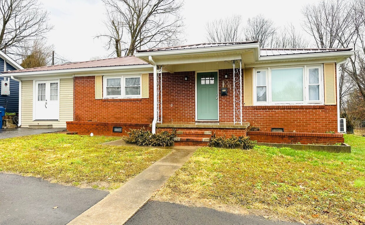 Building Photo - Cute home in Benton!