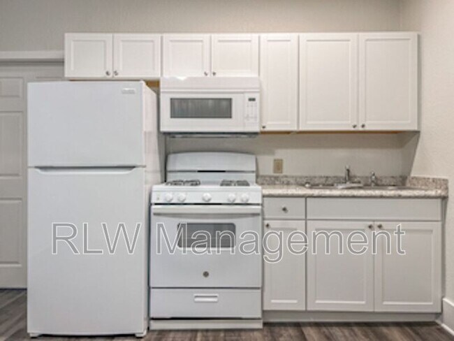 Foto del edificio - 11 N Central Ave