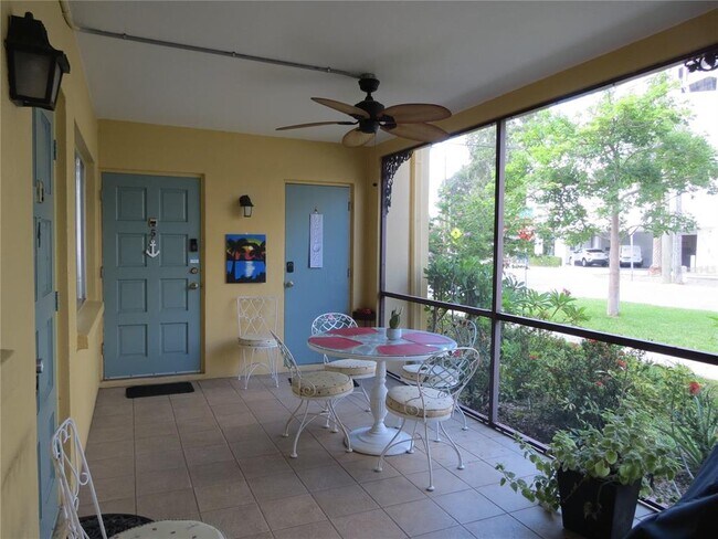 Foto del edificio - 615 S Palm Ave