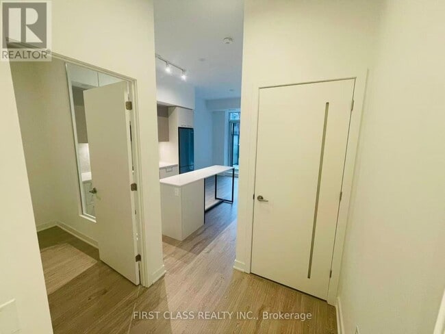 Building Photo - 30 Dreamers Wy