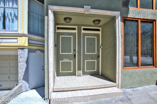 Building Photo - 508 Baker St