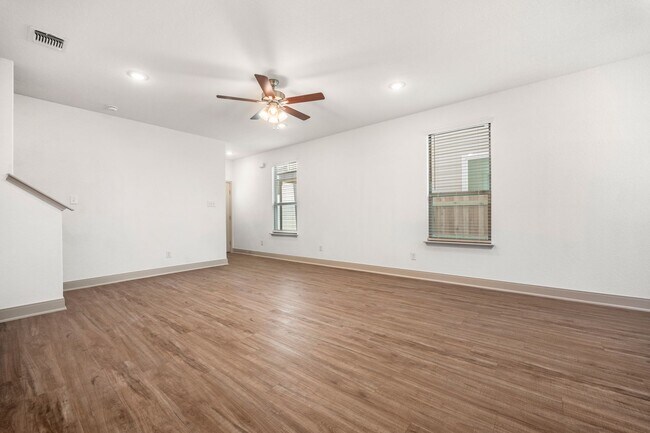 Foto del edificio - 7518 Gramercy Wy