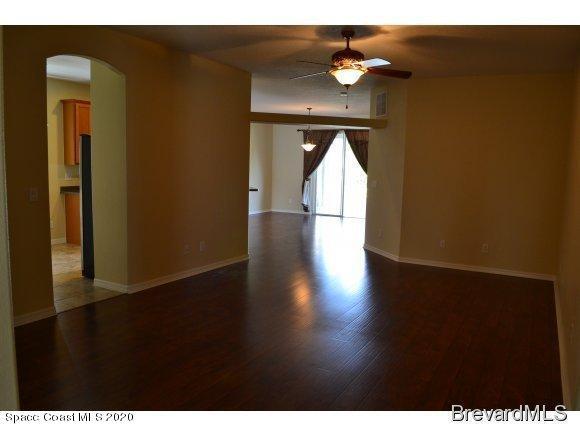 Building Photo - 3882 Manitoba Way