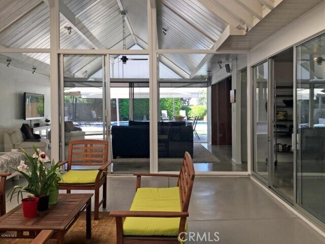 Foto del edificio - 1424 Ellsworth Ct