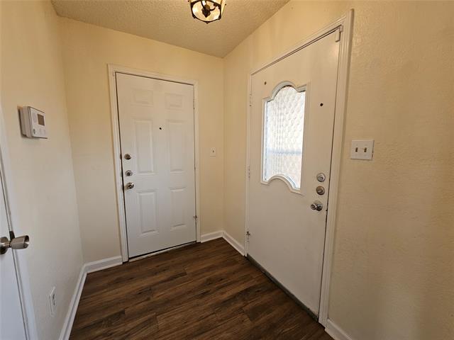 Foto del edificio - 308 Royal Field Dr