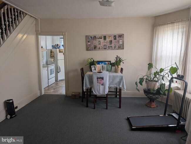 Building Photo - 106 Walnut St