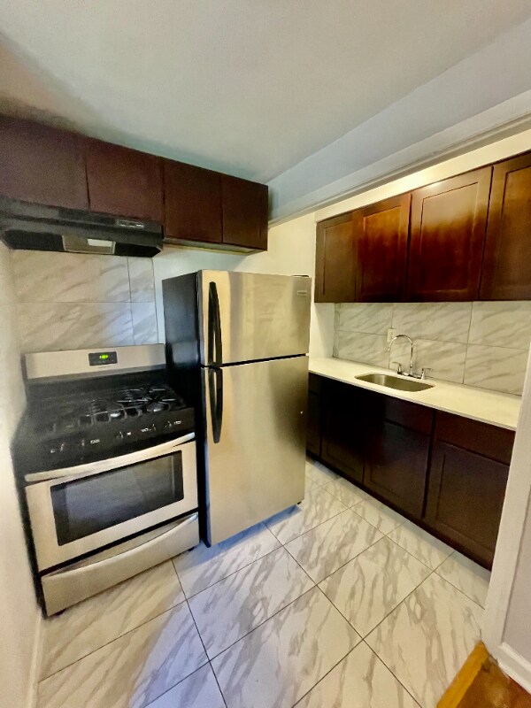 Foto principal - 298 Grafton Ave