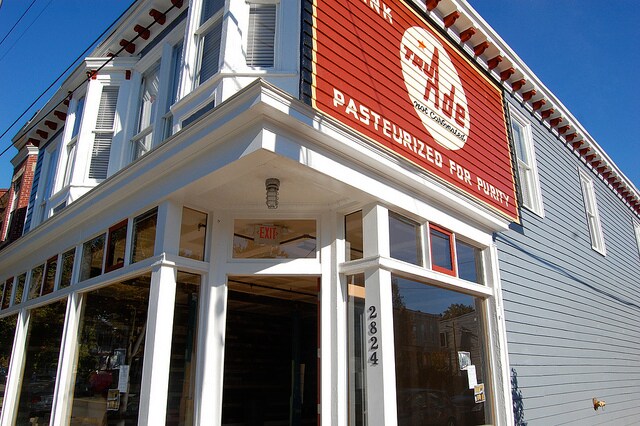 Building Photo - 2824 E. Broad St