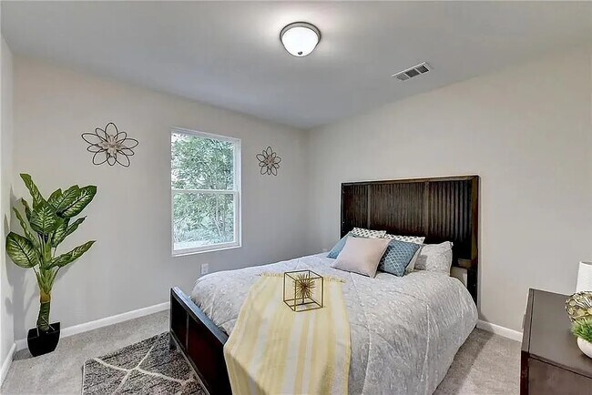 Foto del edificio - 3331 Midway Rd