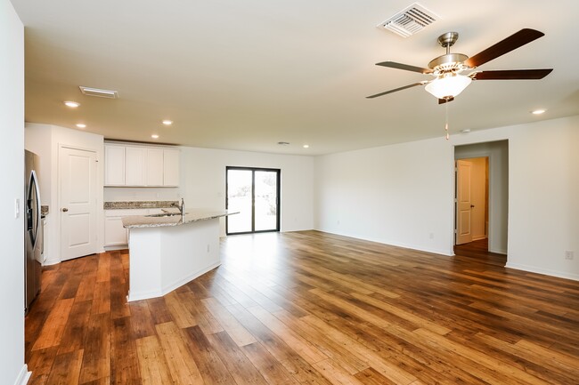 Foto del edificio - 103 NW 13th Terrace