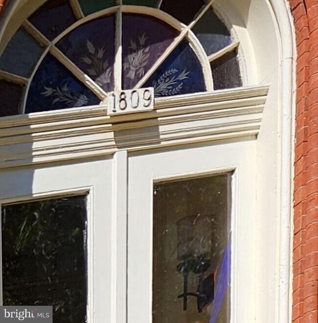 Building Photo - 1809 Madison Ave