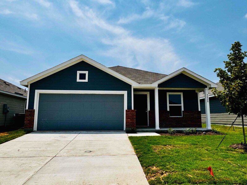 Foto principal - 5828 Crystal Water Wy