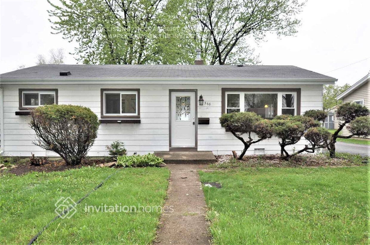 Foto principal - 368 N Biermann Ave