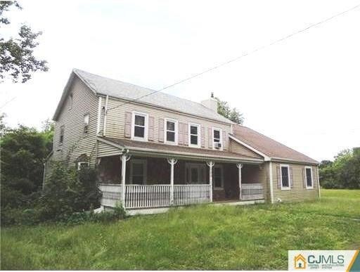 Building Photo - 133 Old Beekman Rd