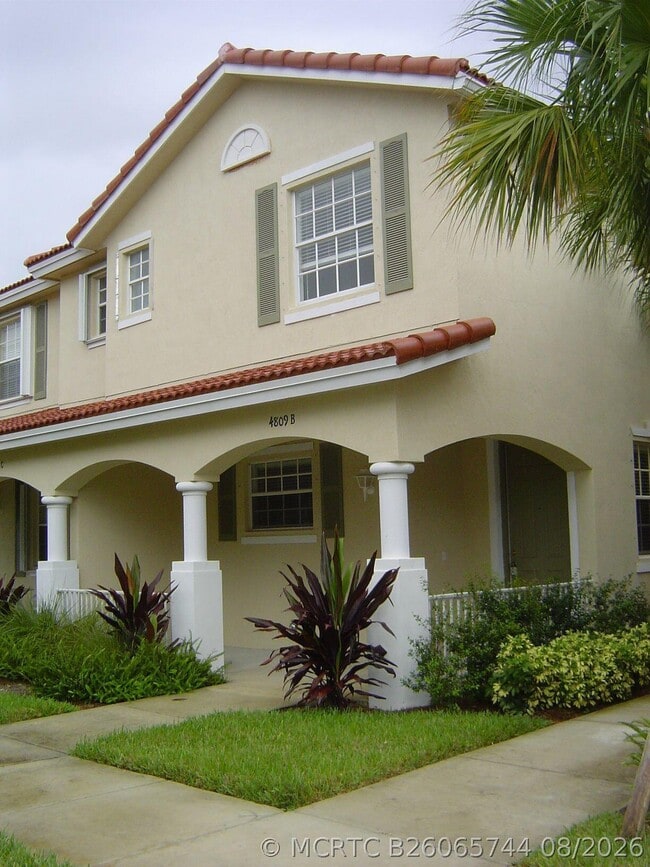 Building Photo - 4809 N Wickham Cir