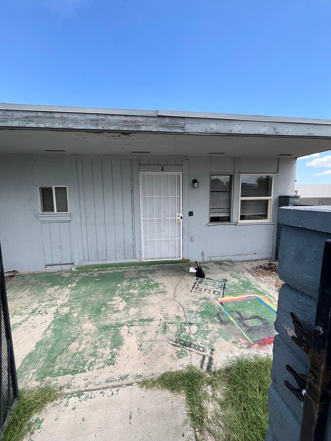 Building Photo - 6340 Casada Way
