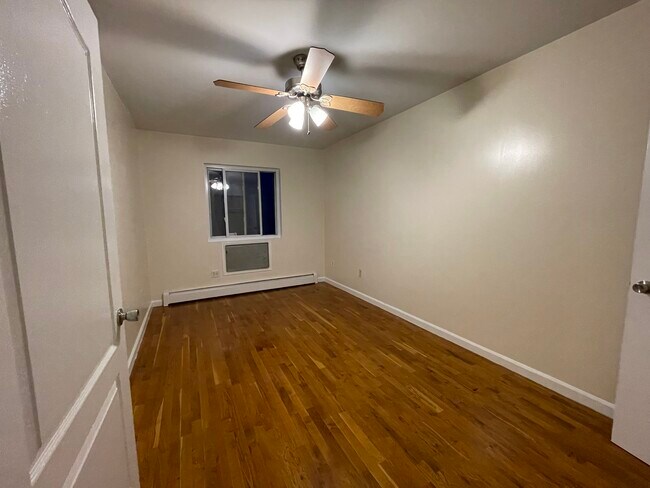 Building Photo - 2818 Albemarle Rd