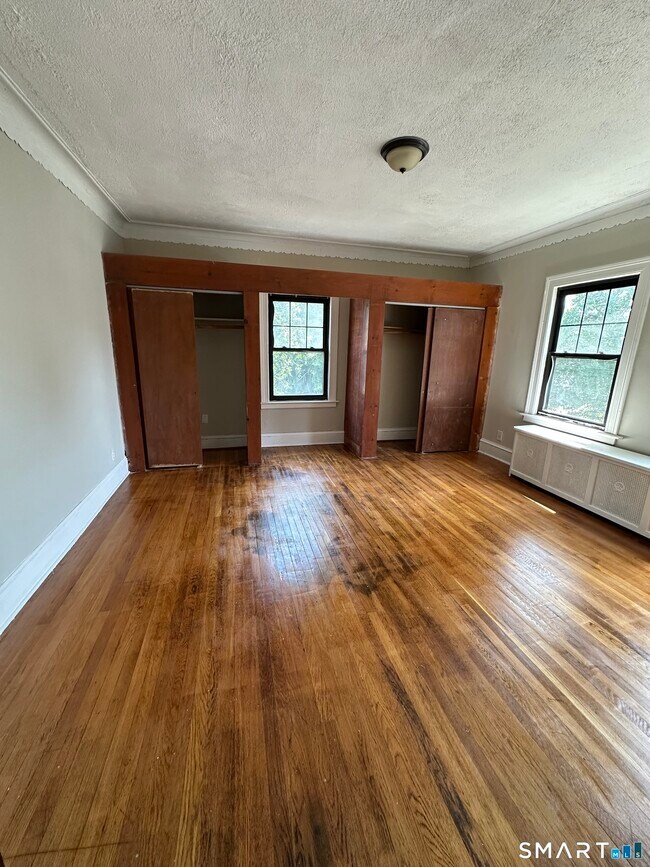 Foto del edificio - 304 Edgewood St