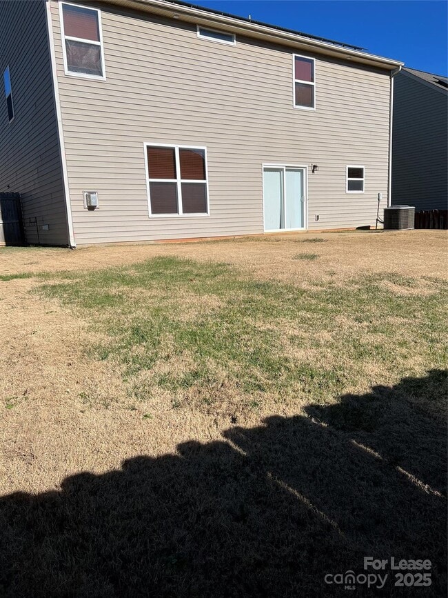 Foto del edificio - 142 Saye Pl