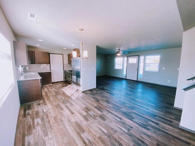 Building Photo - 2818 S Marcus Ln