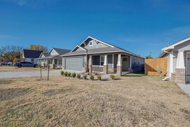 Building Photo - Brand New 4/2/2 in The Heights neighborhood