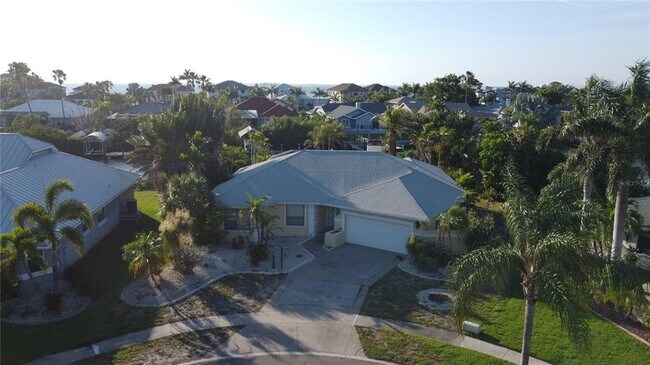 Building Photo - 6612 Black Fin Way
