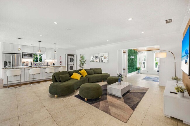 Foto del edificio - 11121 Griffing Blvd