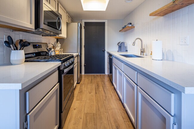 Building Photo - 1505 Atlantic City Ave