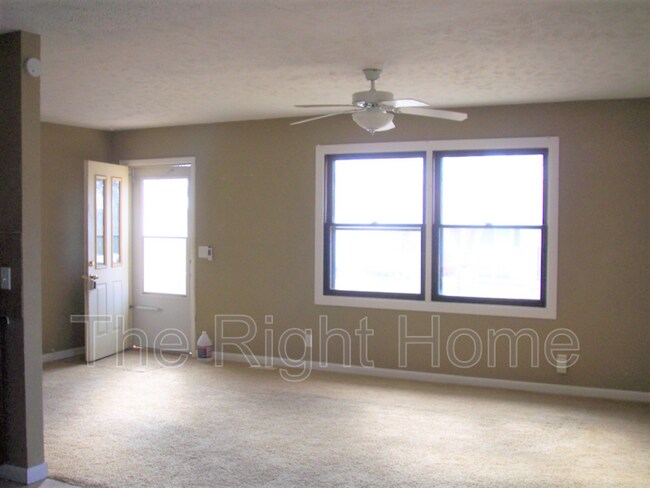 Foto del edificio - 1207 Bryan Ave