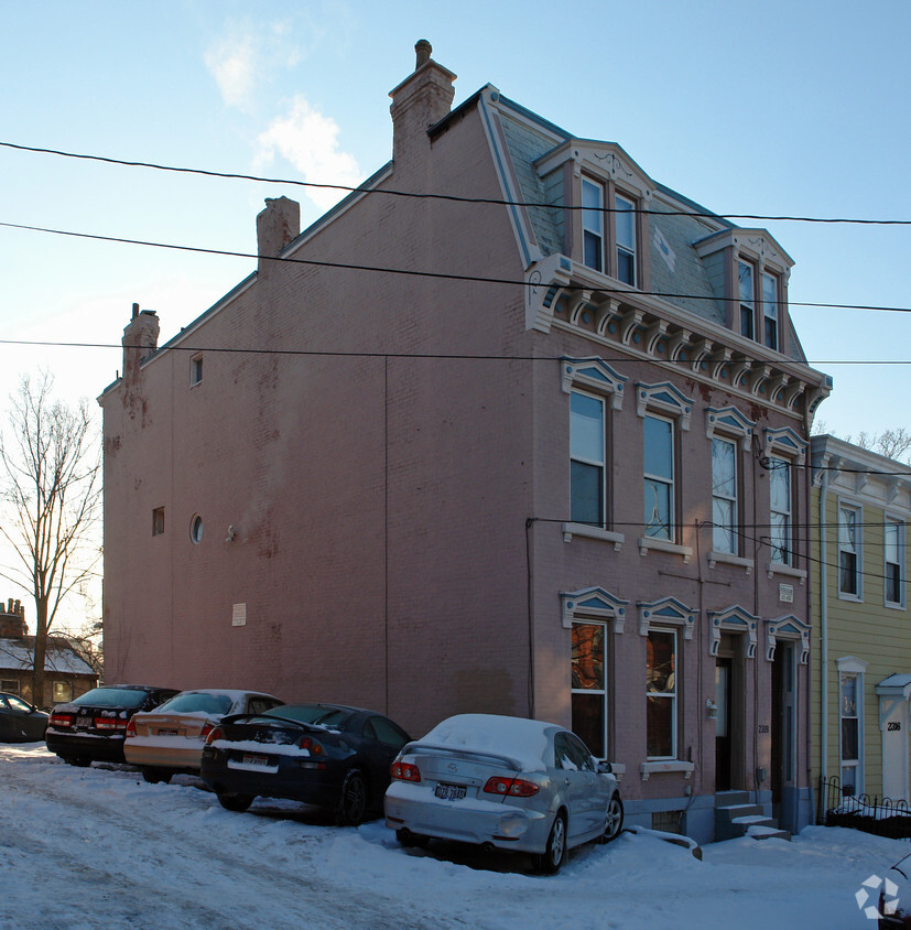 Building Photo - 2318 Wheeler St