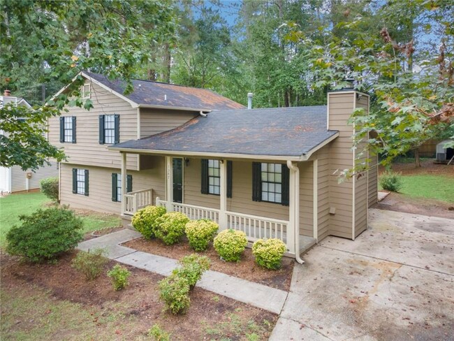 Building Photo - 1347 Fairridge Cir SW