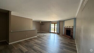 Building Photo - 647 Wynn Pl
