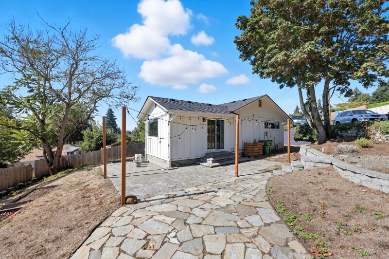 Foto principal - 2917 E 14th Ct
