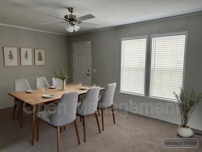 Foto del edificio - 31 Cornflower Ln