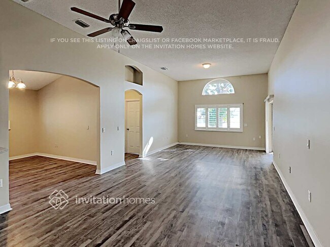 Foto del edificio - 4906 Erin Ln