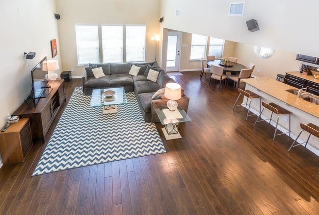Building Photo - 16009 Hampton Bliss Trace