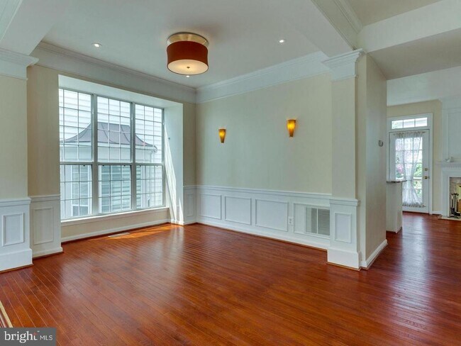 Foto del edificio - 27 Arell Ct