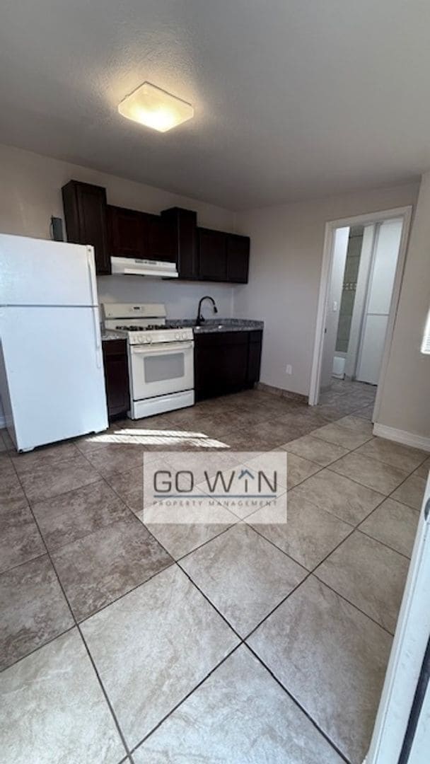 Photo - 3546 W Roosevelt St Apartment