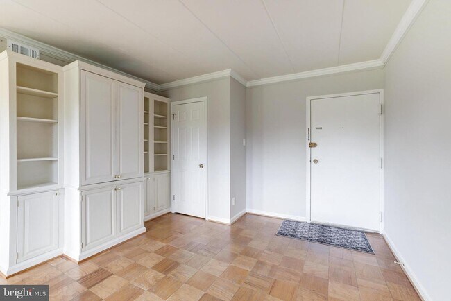Foto del edificio - 125 Clubhouse Dr SW