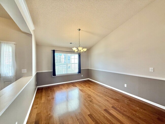 Foto del edificio - Charming 3BD, 2BA Fuquay-Varina Home with ...