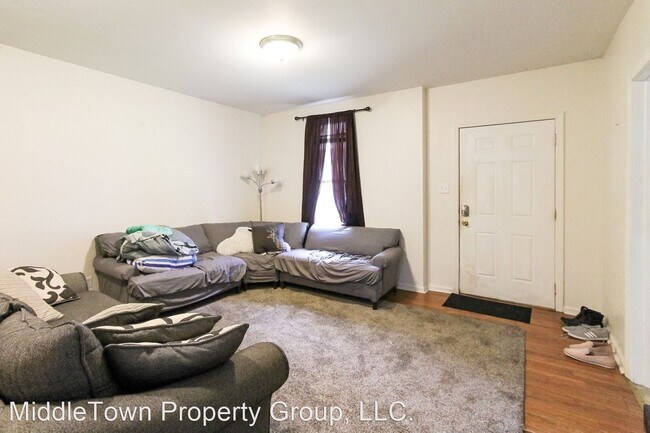 Building Photo - 4 br, 2 bath House - 118 N Martin St.
