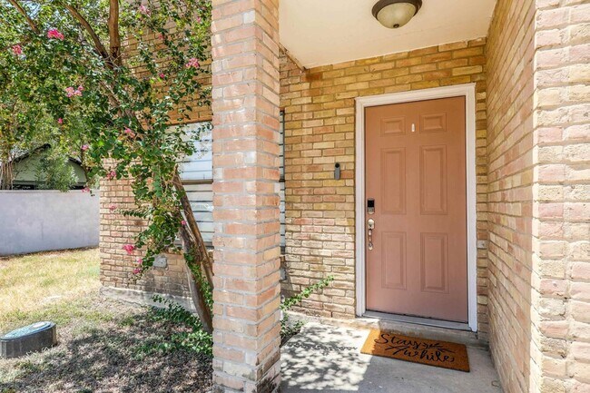 Foto del edificio - 112 Merlin Rd