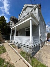 Building Photo - 1367 Montezuma St