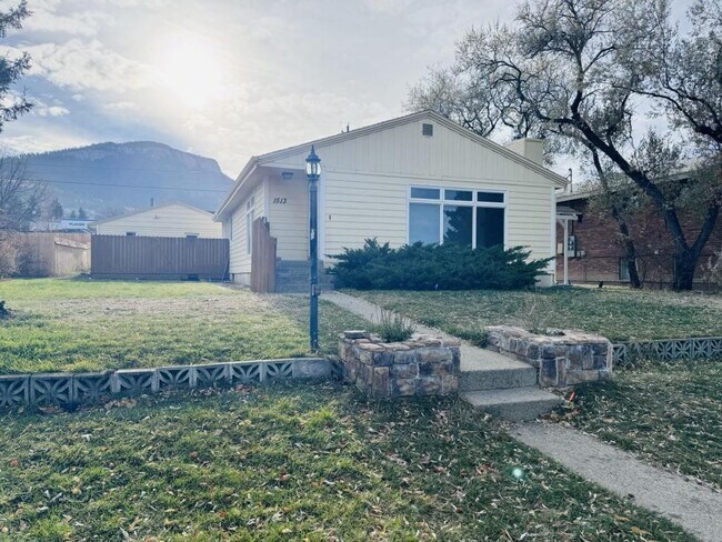 Foto del edificio - 1513 Wilder Ave