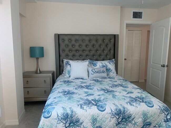 Bedroom - 898 North St