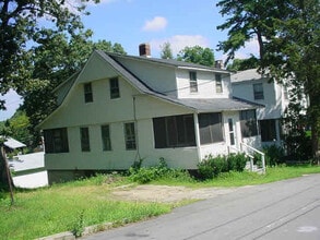 Building Photo - 7 Preston Dr