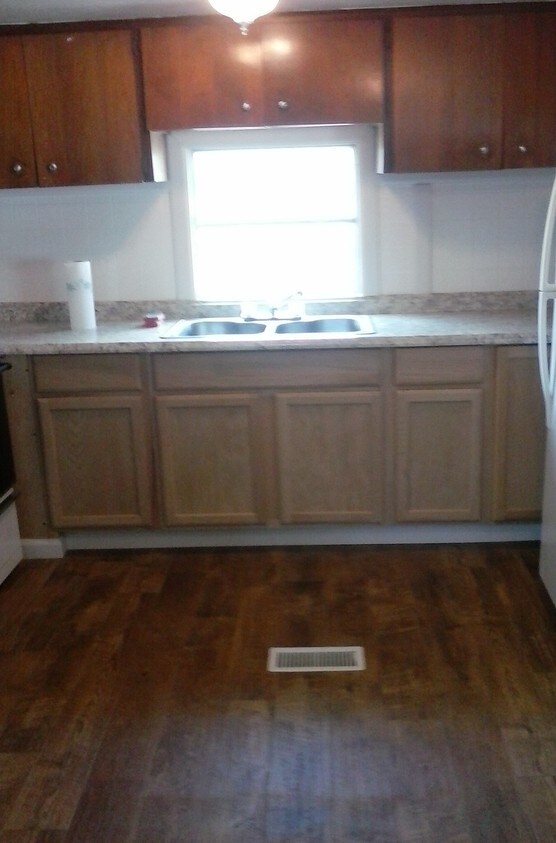Cocina renovada - 25 Wilding Cir