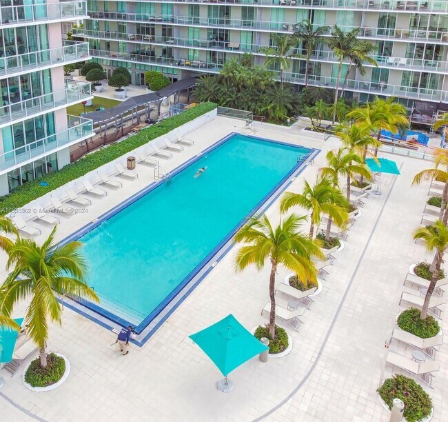 Foto del edificio - 1111 SW 1st Ave