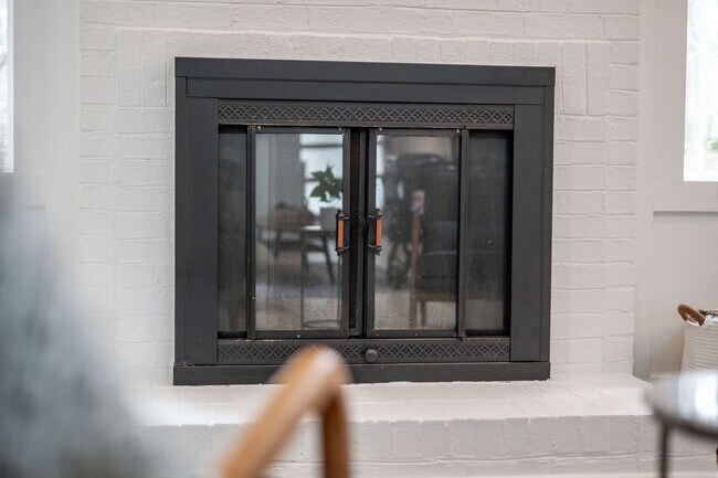 Foto del edificio - 405 Reynolds Ave