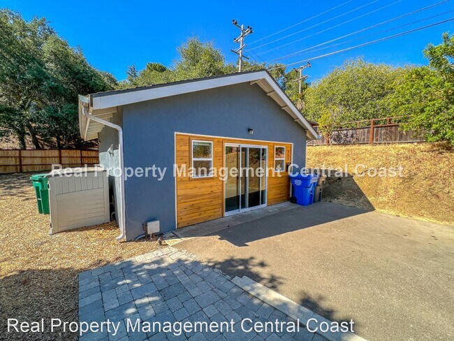 Foto del edificio - Studio, 1 bath House - 485 Luneta Drive